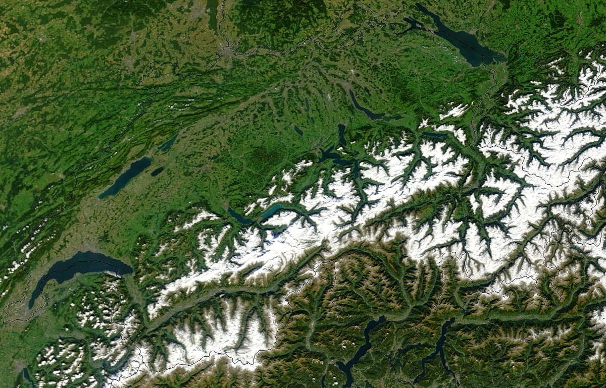 რუკა შვეიცარია სატელიტური